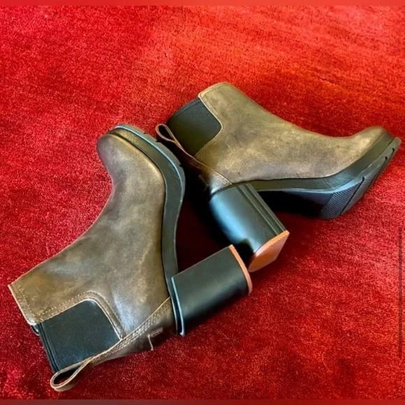 NWOT Sorel Blake Chelsea Bootie - Picture 4 of 15